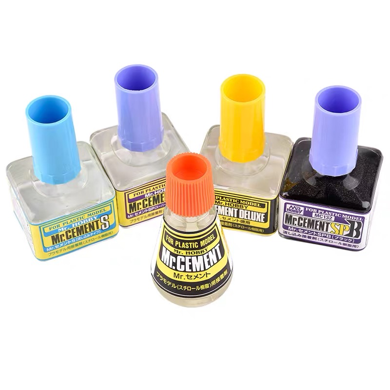 غراء خاص لتصليح نماذج المقتنيا - مراجعة Tamiya Model Paint Set وسعره